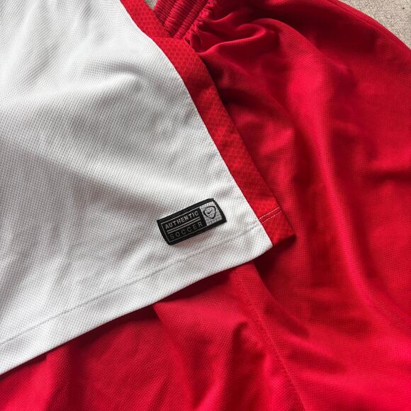 Nike Women’s US soccer team jersey - Picture 3 of 6